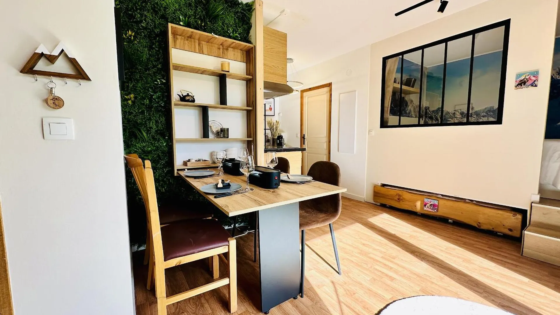 Les 3 Vallees, Appartement Montagnard Avec Spa Et Piscine Orelle