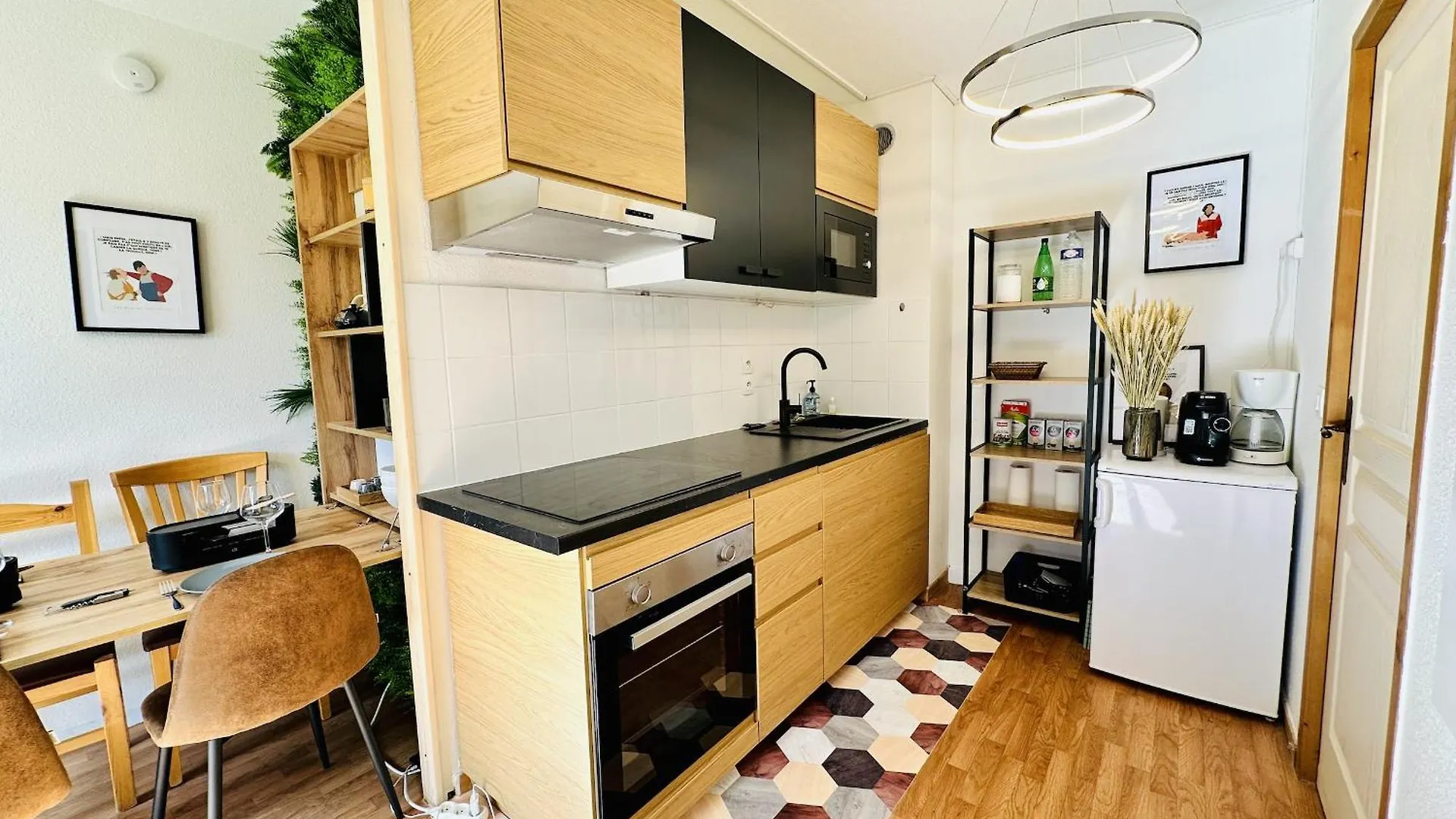 Les 3 Vallees, Appartement Montagnard Avec Spa Et Piscine Orelle 0*,  France